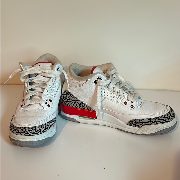 Jordan Hall of Fame 3s - Picture 1 of 1